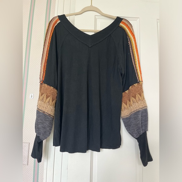 Long Sleeve Top - Picture 2 of 3